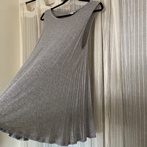 Forever 21, Size 2X Grey Tank - Picture 4 of 4
